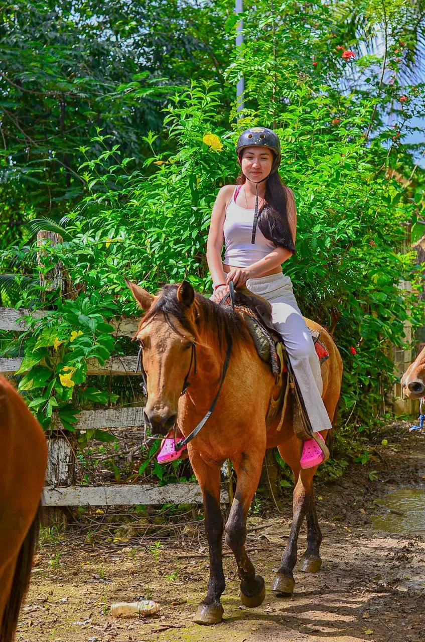 Horseback riding - photo 5